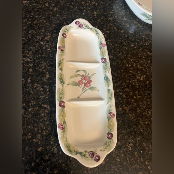 Jamberry 3-Part Relish Tray by PFALTZGRAFF 12” Stoneware Dish Made in USA - Picture 8 of 8